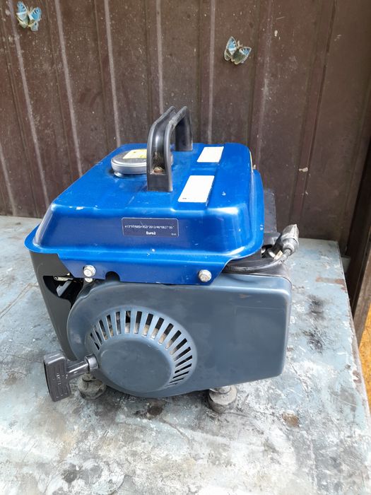 Vând sau schimb  generator 2 timpi