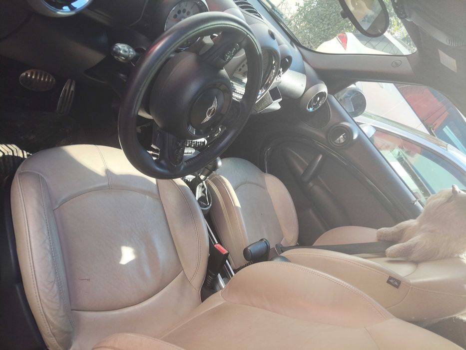 Мини купър 4х4 автомат дизел 13000 лв