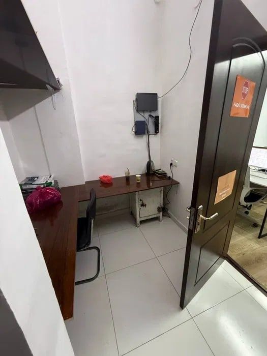 Шайхонтохур ор дружба народов 50м² 1этаж 2комнаты 2линия  есть депозит