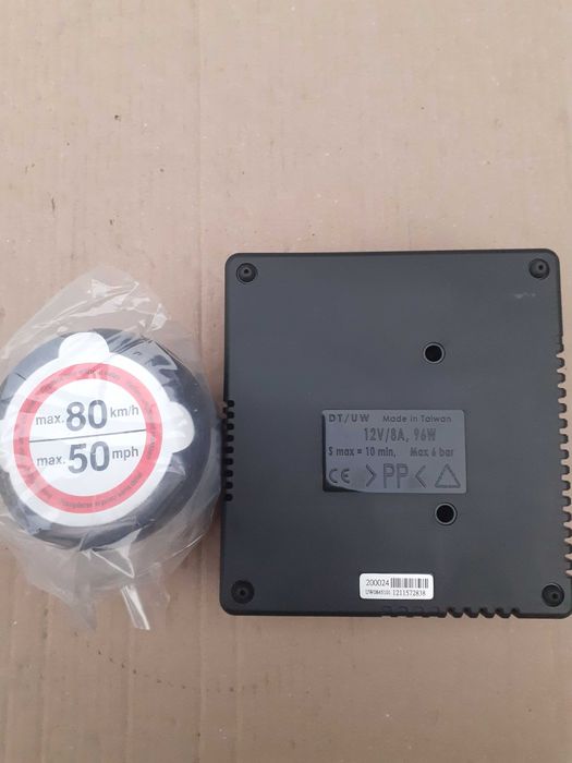 Compresor auto umflat roti,spuma kit reparatie pana pt. DACIA, RENAULT