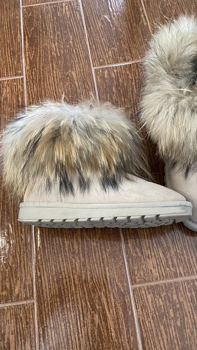 Ghete gen UGG din piele naturala, marime 38