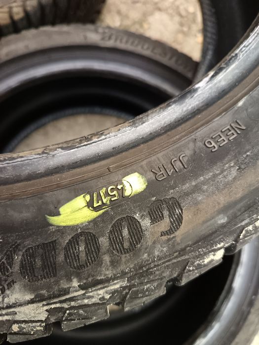 Anvelope 4sezoane ms 235 45 19 goodyear 2017 7mm