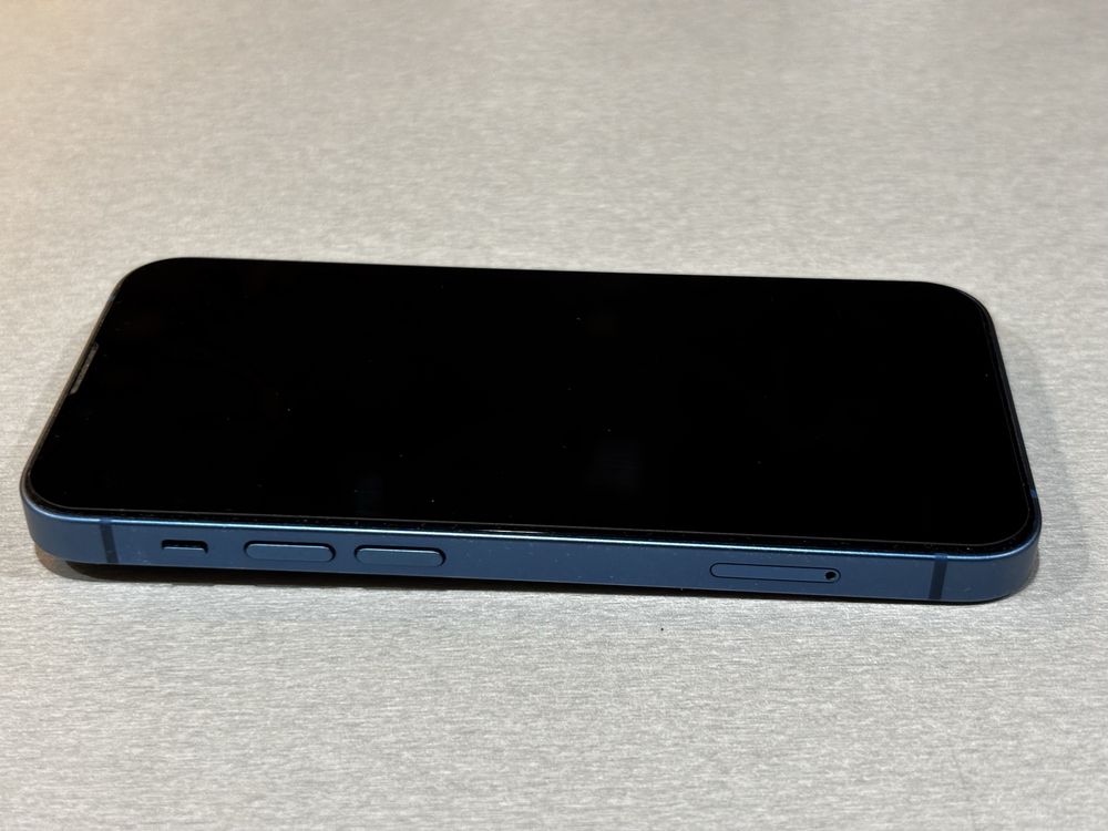 Iphone 13 mini с гаранция