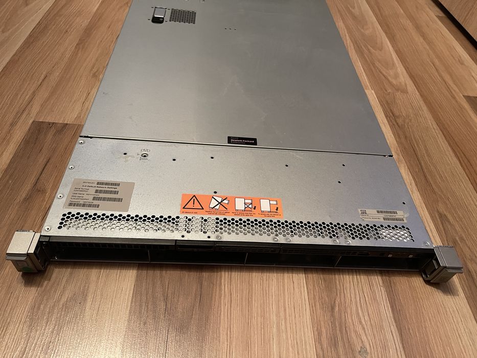 HPE ProLi DL360 Gen9 LFF 4xBays/2x14C 2680v4 2.4GHz /64GB/1400W