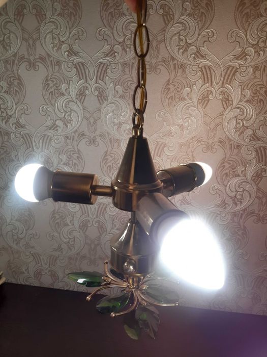 Светильник люстра потолочная 3х рожковая