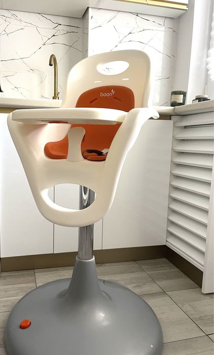 Scaun de masa Boon Flair