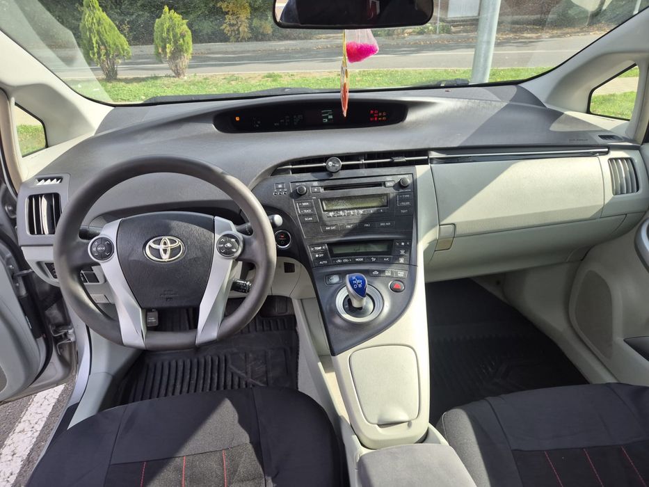 Toyota Prius 2011