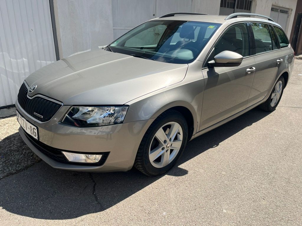 Skoda Octavia 1.6tdi Bej recent adusă 2014