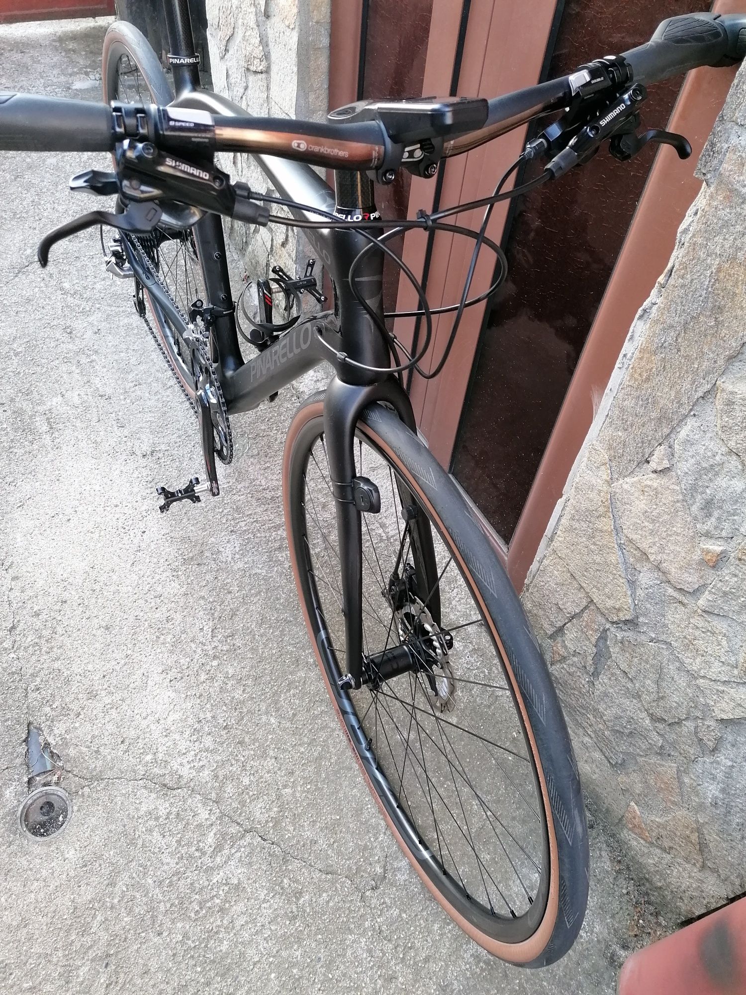 PINARELLO  Full Carbon Custom 8,4кг. Хибрид 28 цола