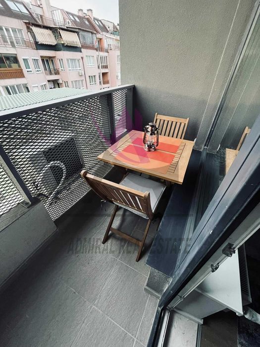 Дава се под наем Тристаен апартамент в Варна, Възраждане 1 - 60 кв.м за 550 € - Снимка #2