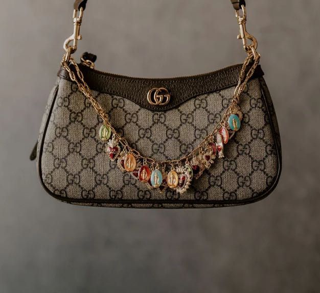 Дизайнерско колие на бг бранд