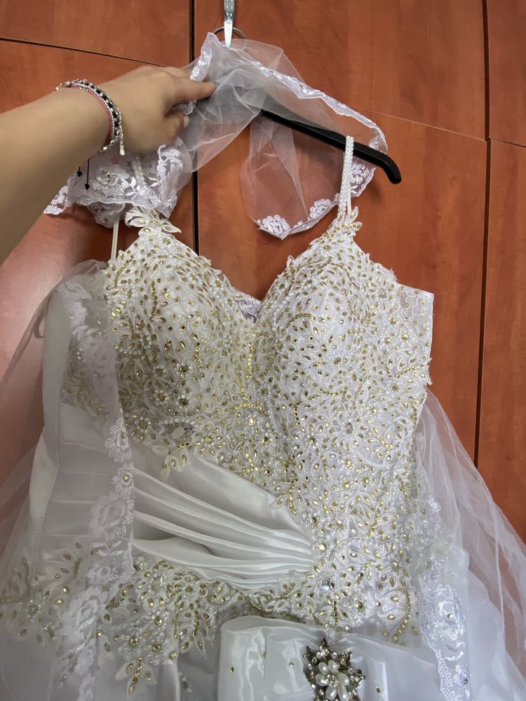Rochie de mireasa