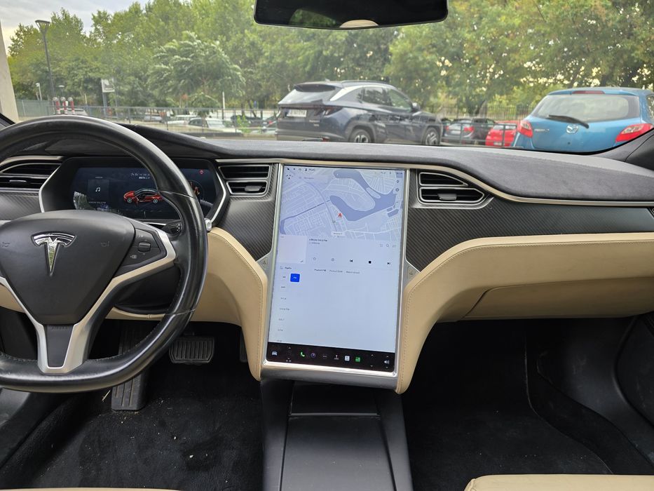 Tesla Model S 85 !!!