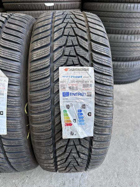 225/45/18 HANKOOK 4бр