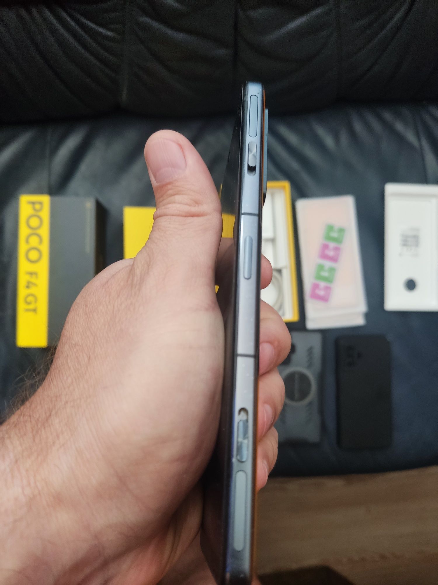 Poco F4 GT 12/256