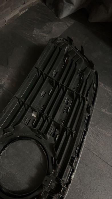 Grila Mercedes Benz V class