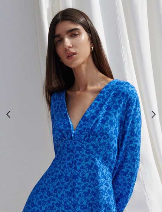 Рокля с дълъг ръкав Reserved