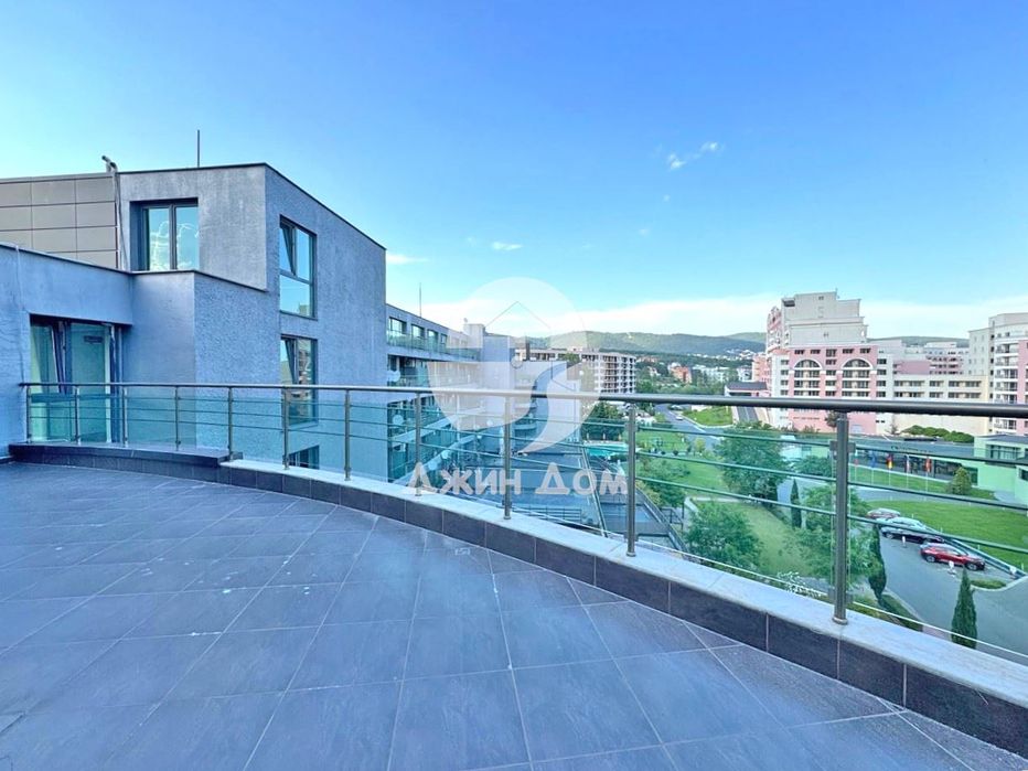 Продава се Двустаен апартамент в к.к. Слънчев бряг - 54 кв.м за 1241 €/кв.м - Снимка #6