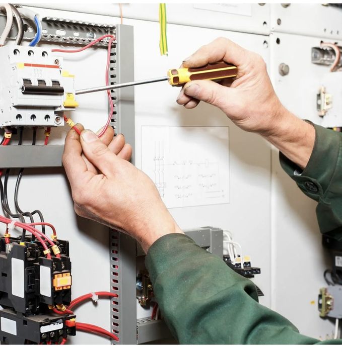 Профессиональные услуги электрика