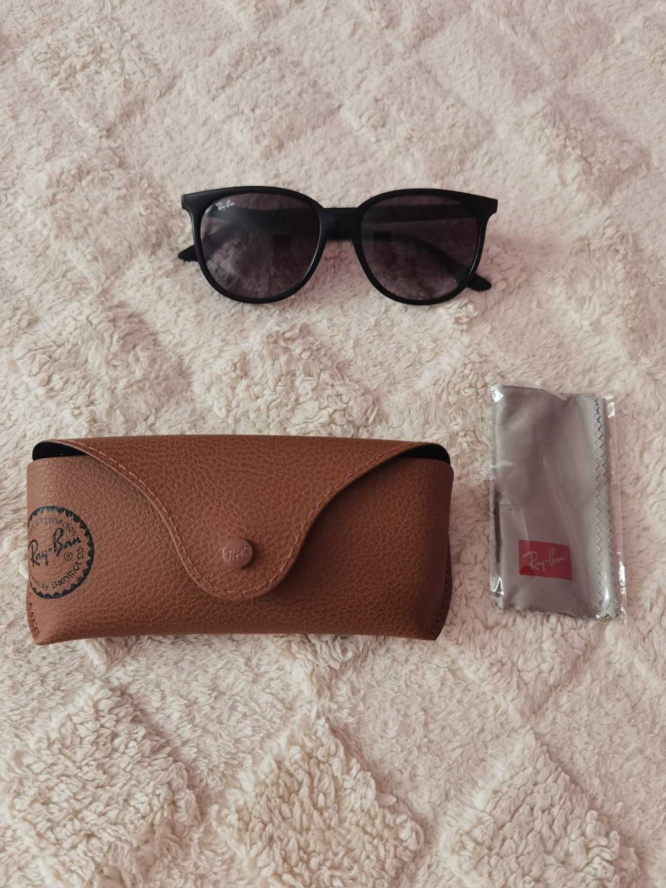 Слънчеви очила ray ban