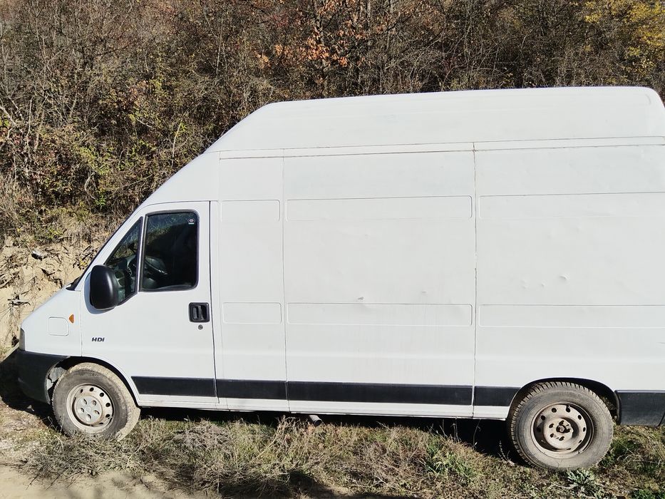 Продавам Бус Пежо
