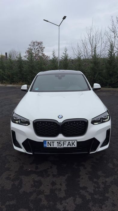 BMW X4 X4.xdrive 3.0i mild hibrid..245 cp.km reali.fara daune M pachet.bord