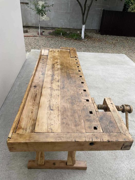 Banc de tamplarie /Banc de lucru rustic / Masa de lucru vechi din lemn