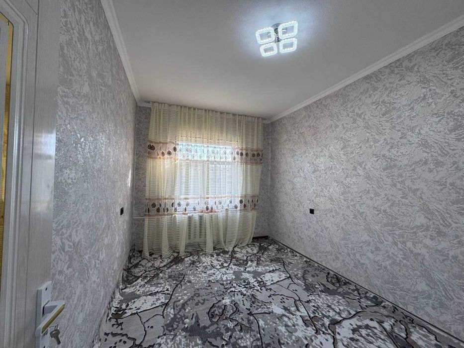 3 хоналик квартира 3 этаж 5 микр, жомий