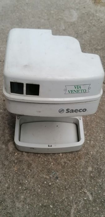 Saeco Medjick de luh na части