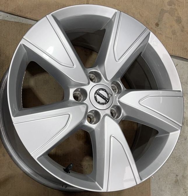 Jante Volvo 17 XC40 impecabile FACTURA