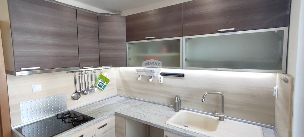 Продава се Многостаен апартамент в Варна, Чайка - 98 кв.м за 2960 €/кв.м - Снимка #8