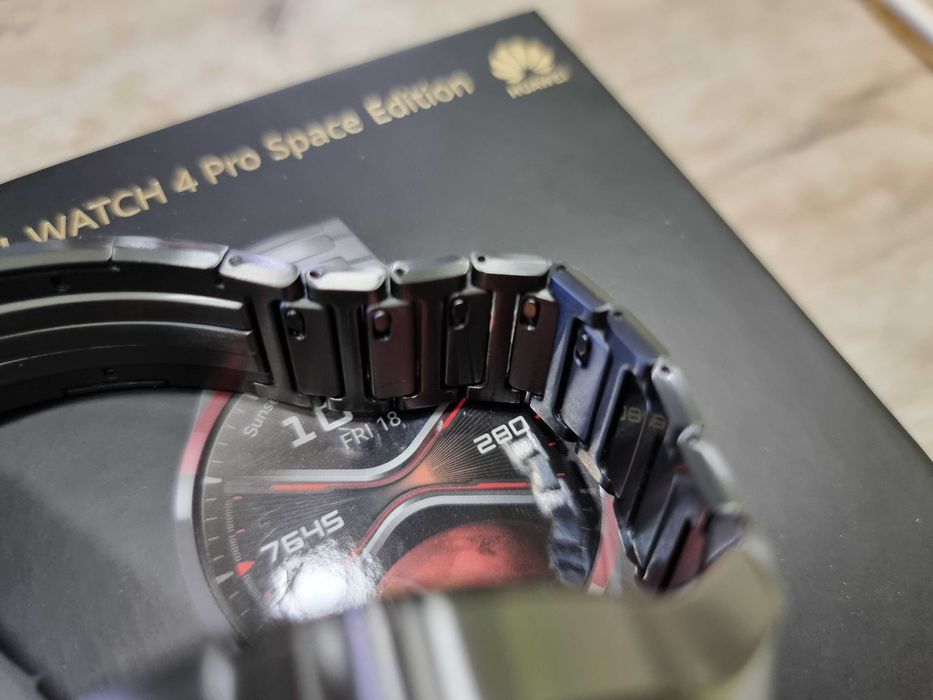 Huawei Watch 4 Pro Space Edition