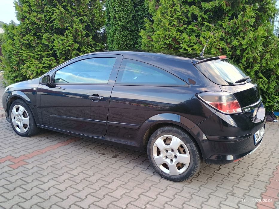 Opel Astra GTC 1.9 cdti