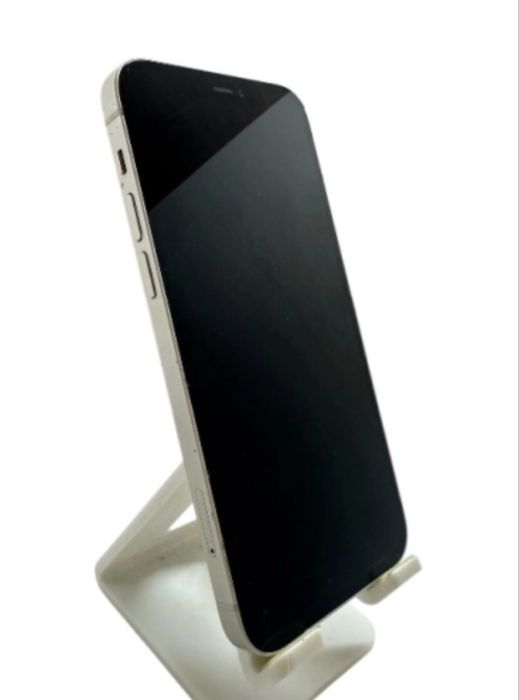 iphone 12 White icloud Като Нов За части Заключен Бартер