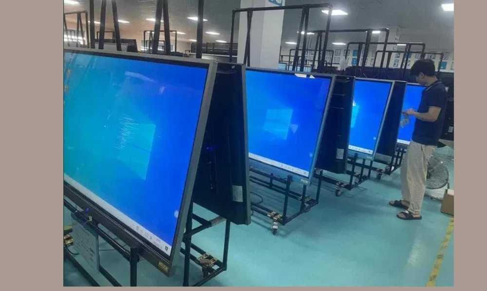 Интерактивная сенсорная панель доска 75 i7/8gb/256ssd/4k + ношка