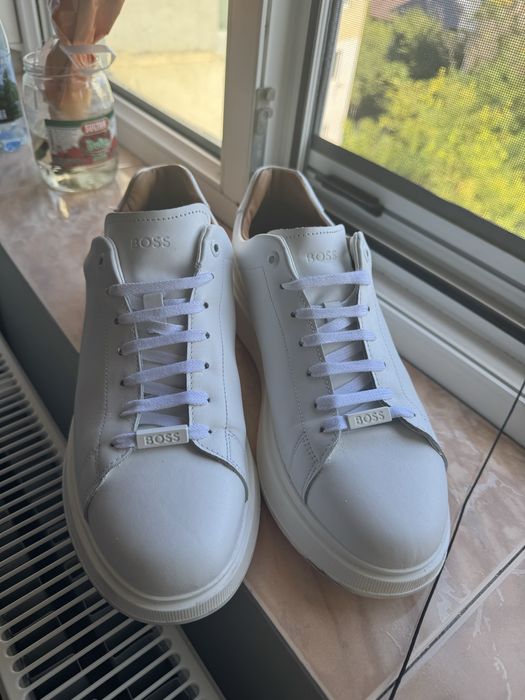 Adidasi Boss marimea 44