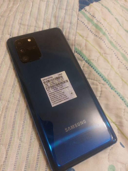 Samsung  S10Lite