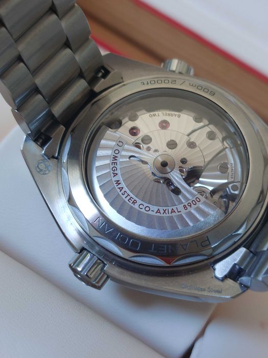OMEGA Seamaster Planet Ocean 43,5мм Diver/Master Chronometer