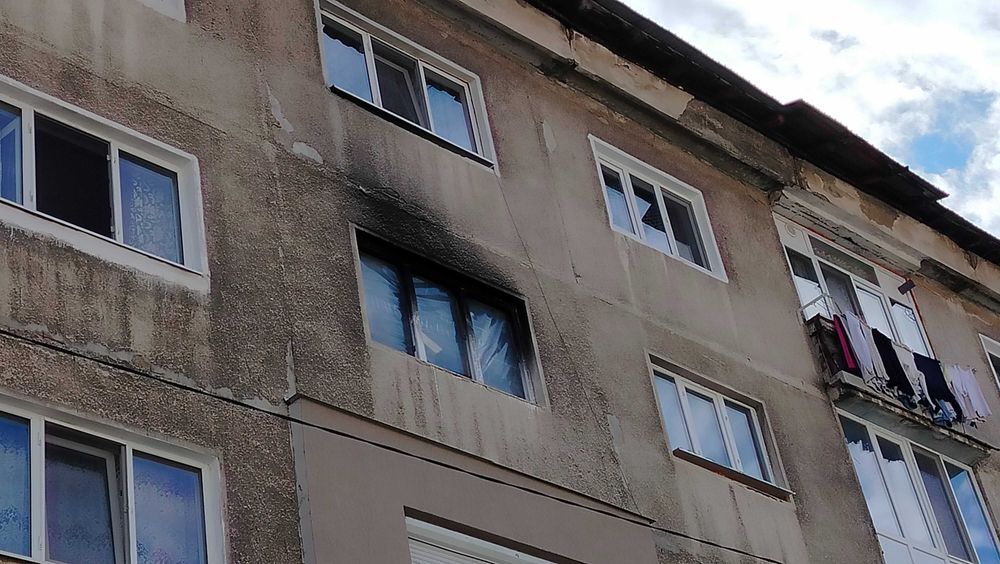 Vând apartament in Lupeni