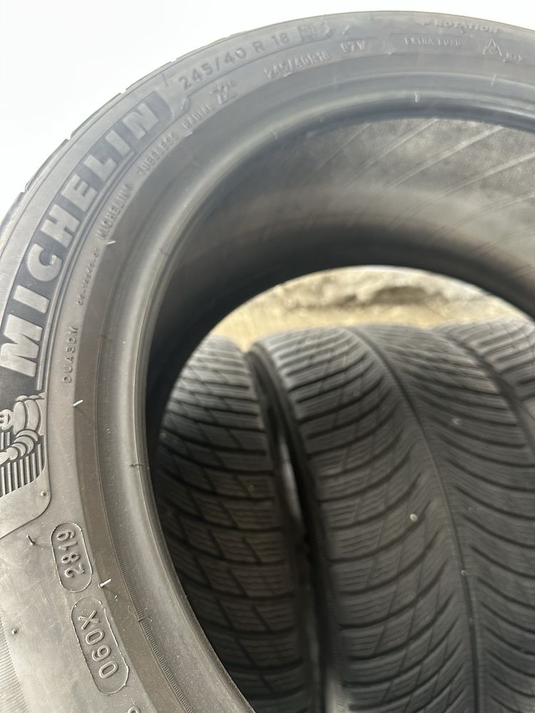 245/40/18 Michelin 4бр дот19