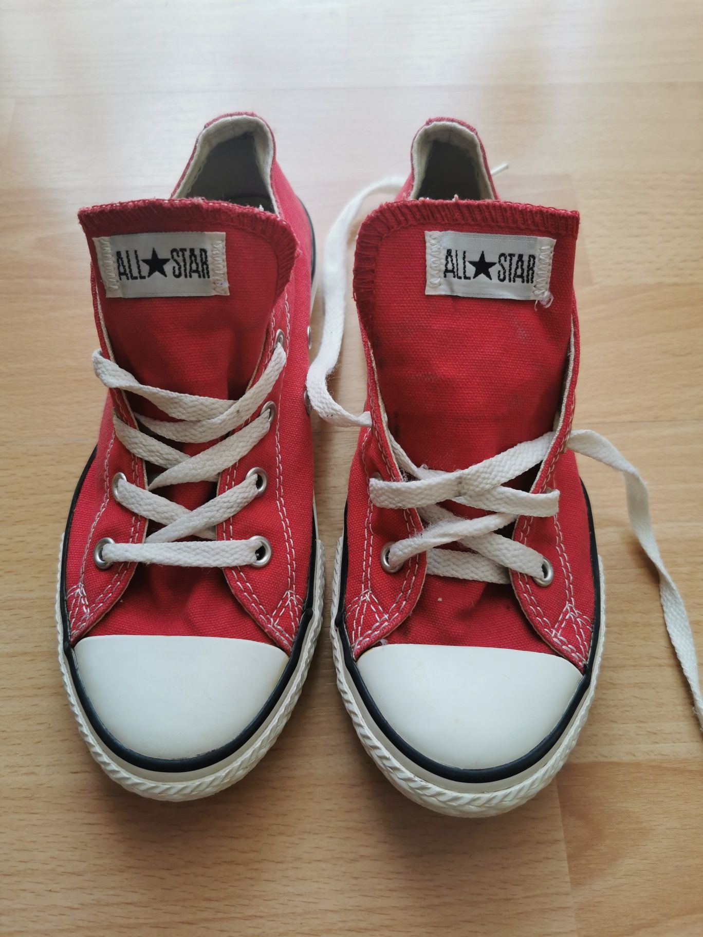 Tenesi originali marca Converse All Star