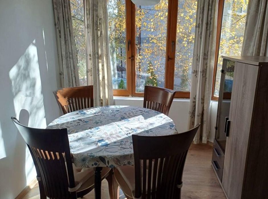 Дава се под наем Двустаен апартамент в София, Витоша - 60 кв.м за 600 € - Снимка #2