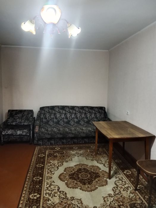 Сдам 2 комнатную квартиру