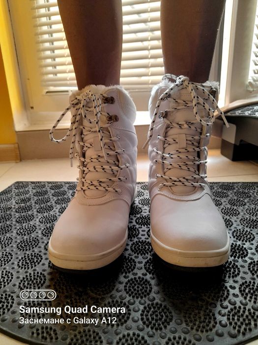 Апрески тип ежедневни