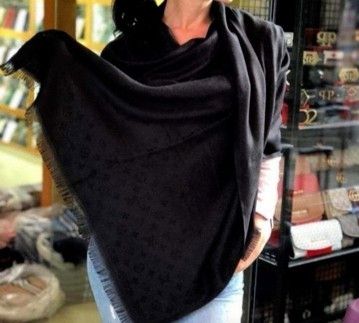 Esarfe/saluri unisex,două fețe,material tip casmir, sezonul rece