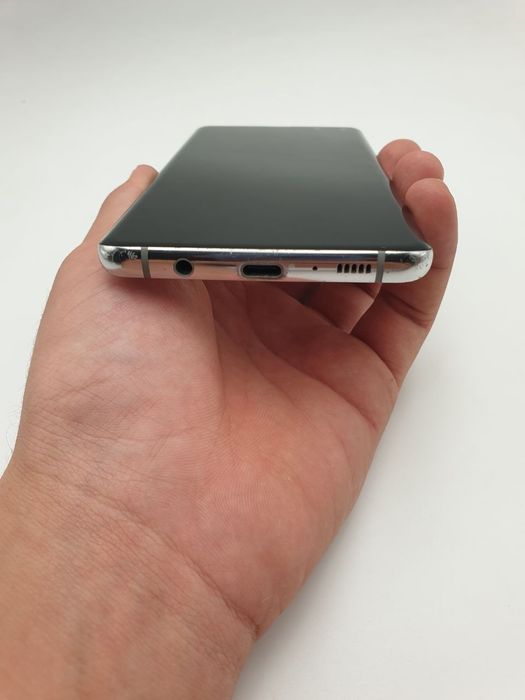 Obmen Samsung S10 5G. Holati zor ayibi yoq