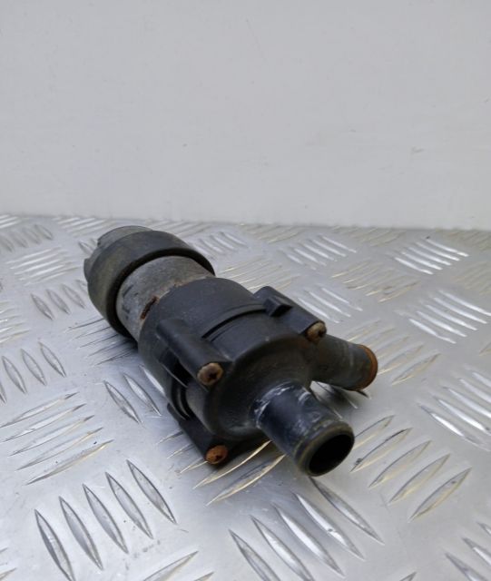 Pompa recirculare apa A2038350064 Mercedes-Benz C-Class W203/S203/CL2