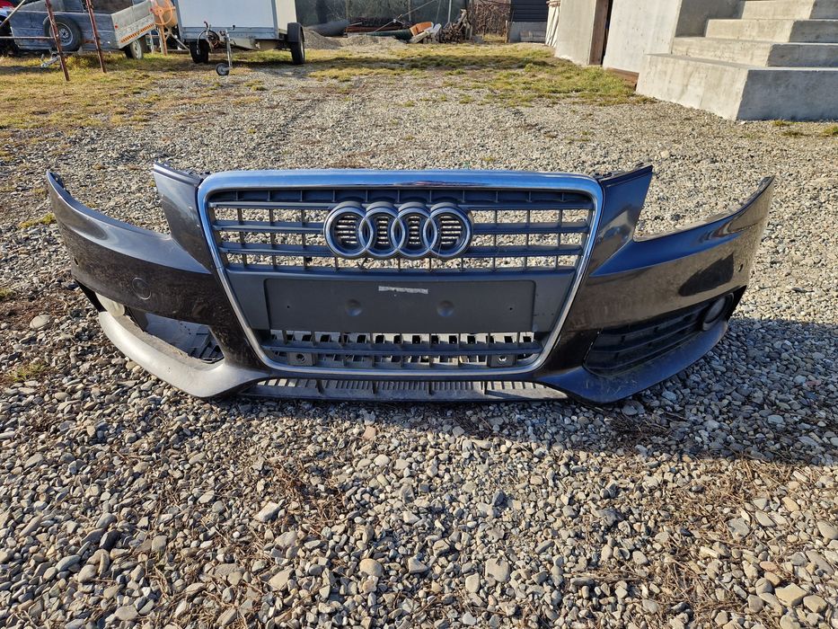 Bara fata grila Audi A4 b8 cod culoare LZ7L