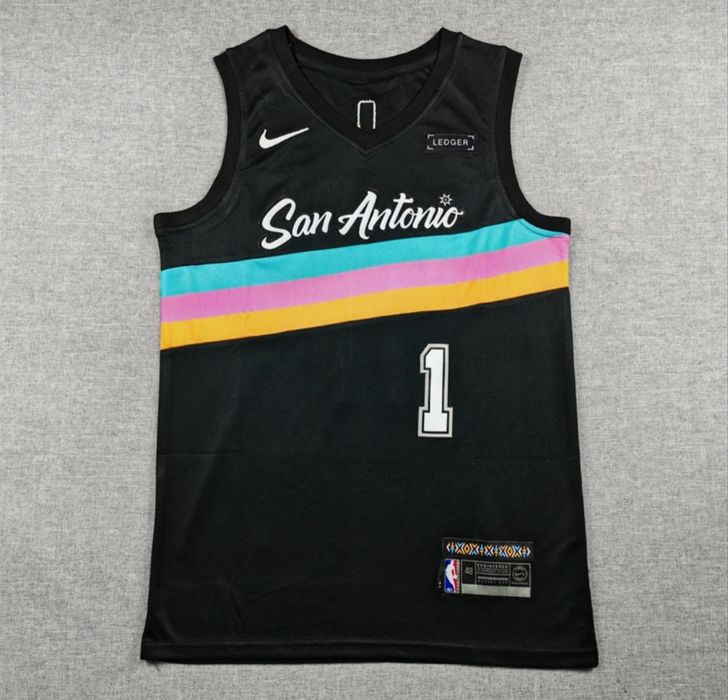 Modele noi de maiouri NBA 2025-2026