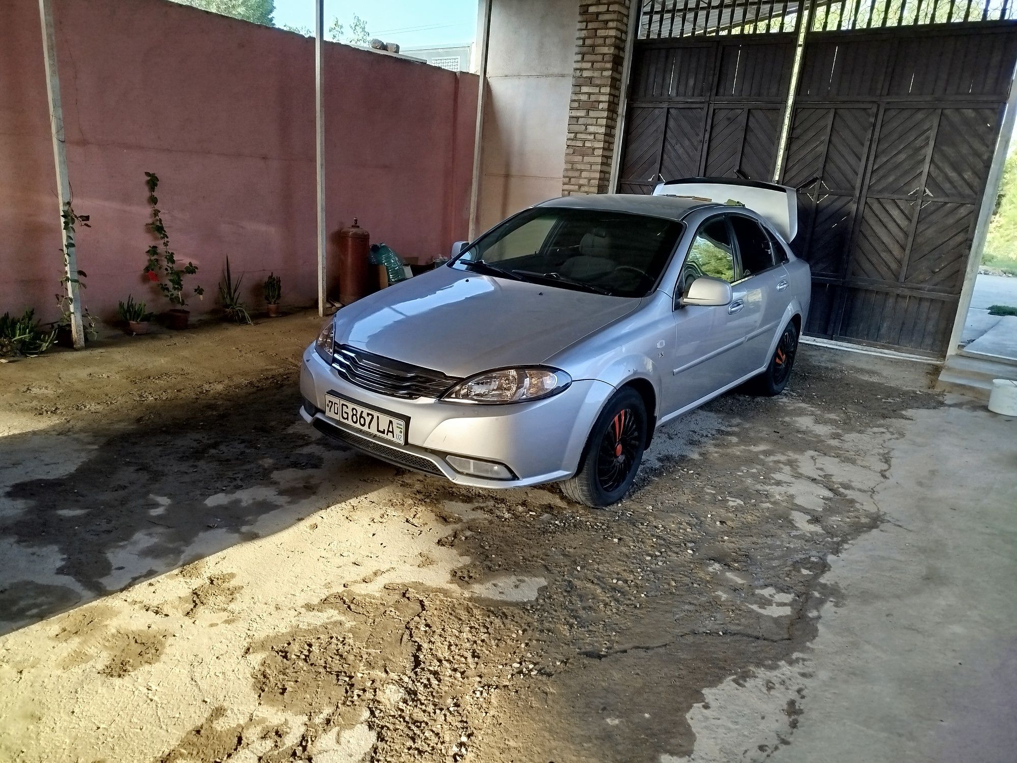 Jentra redline sotiladi